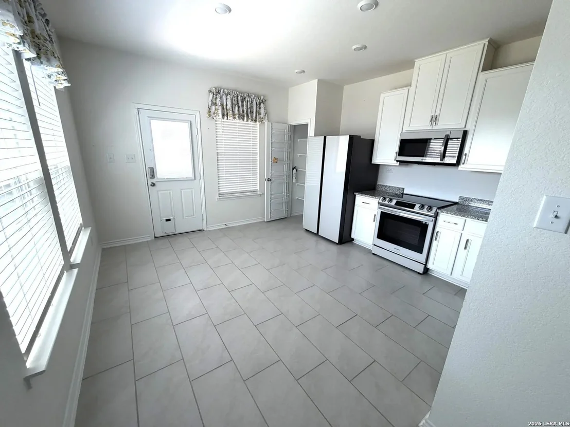 Photo of 314 W Low Cascade