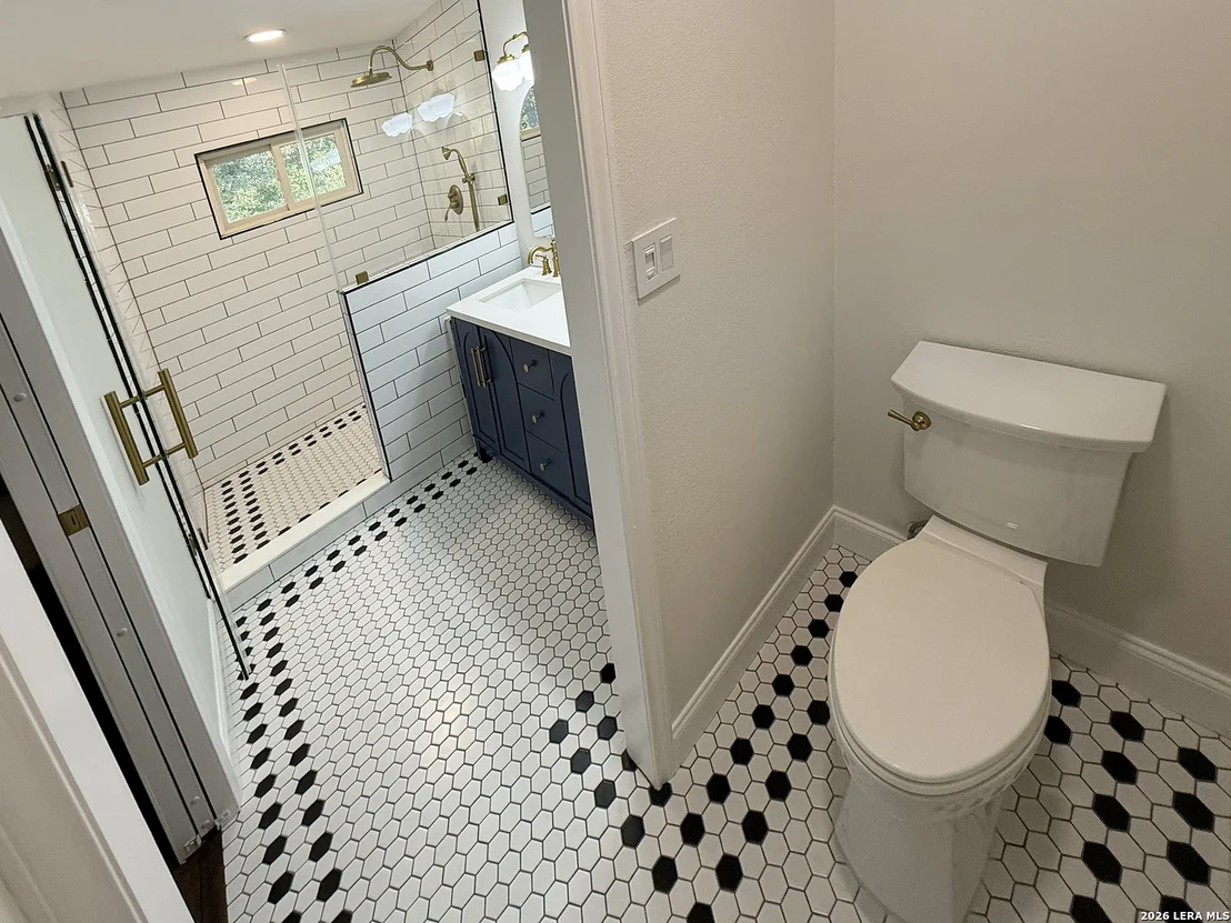 Photo of 12518 Chateau Forest