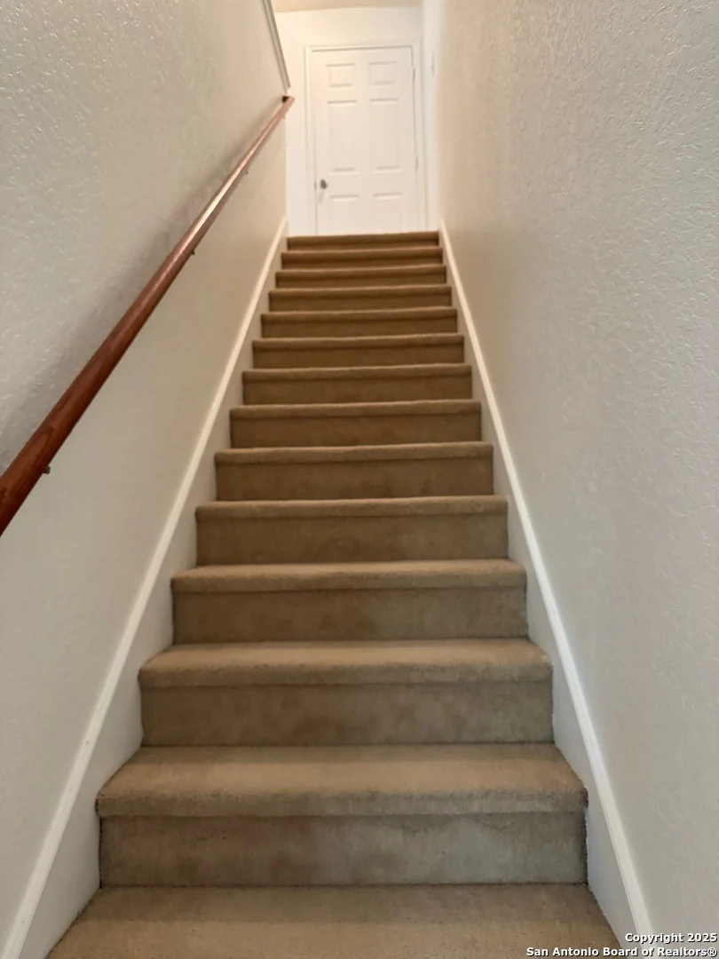 Photo of 3319 MONARCH