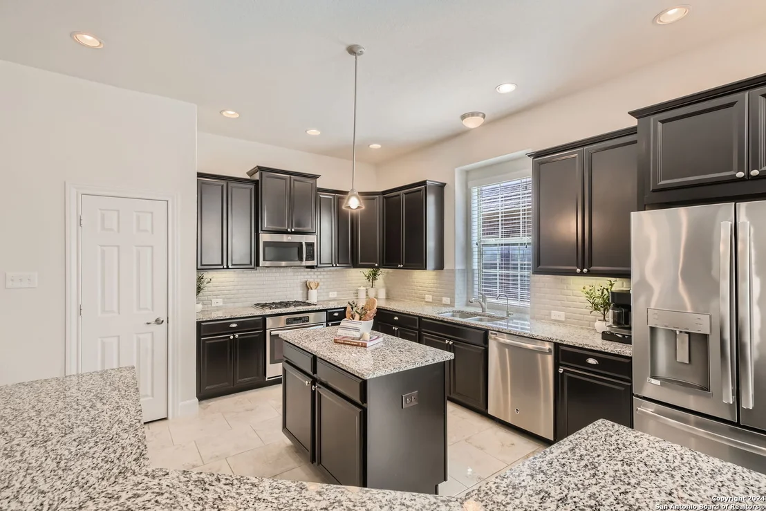 Photo of 3331 Calhoun Cove