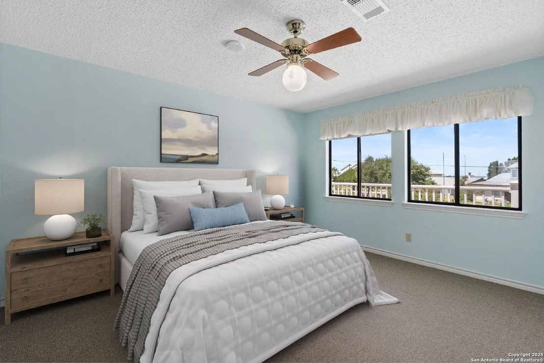 Photo of 200 Cedar Park