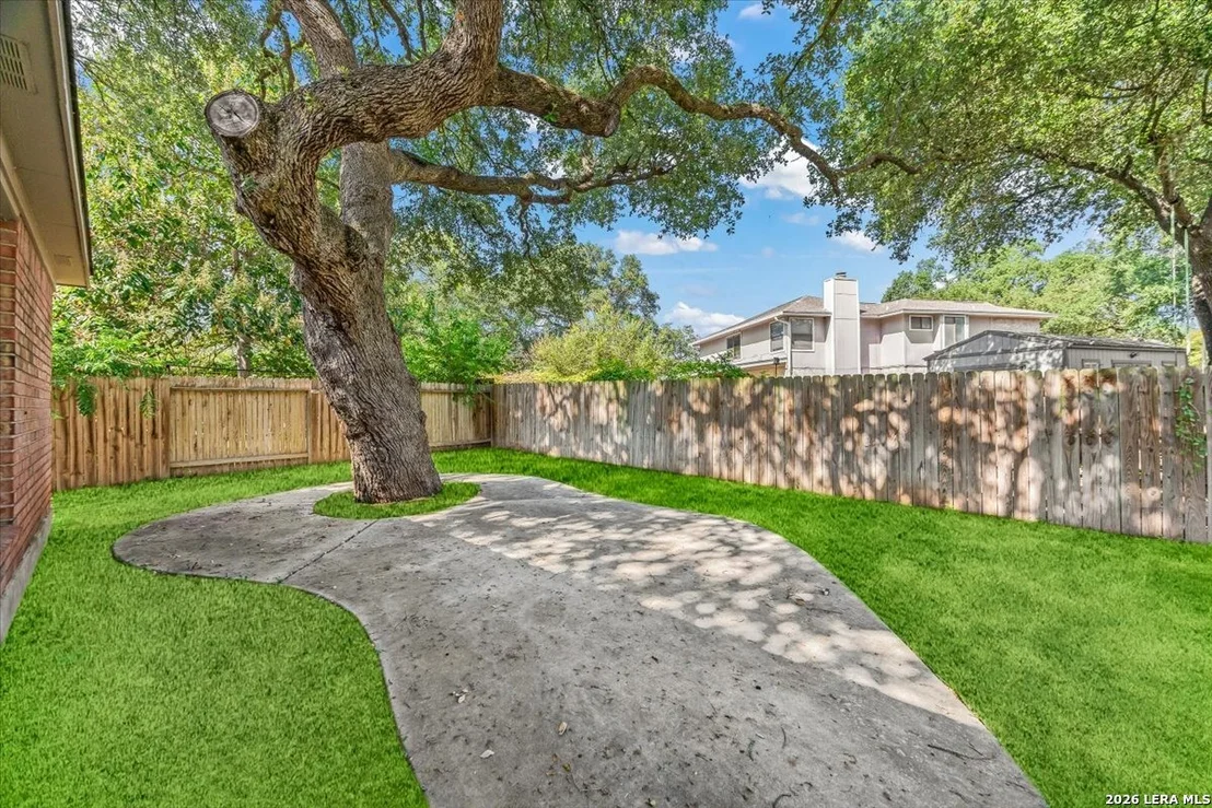 Photo of 2516 Grove Park