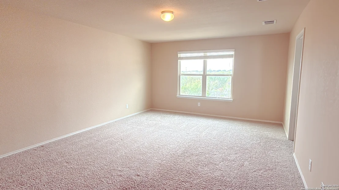 Photo of 8411 PUENTE