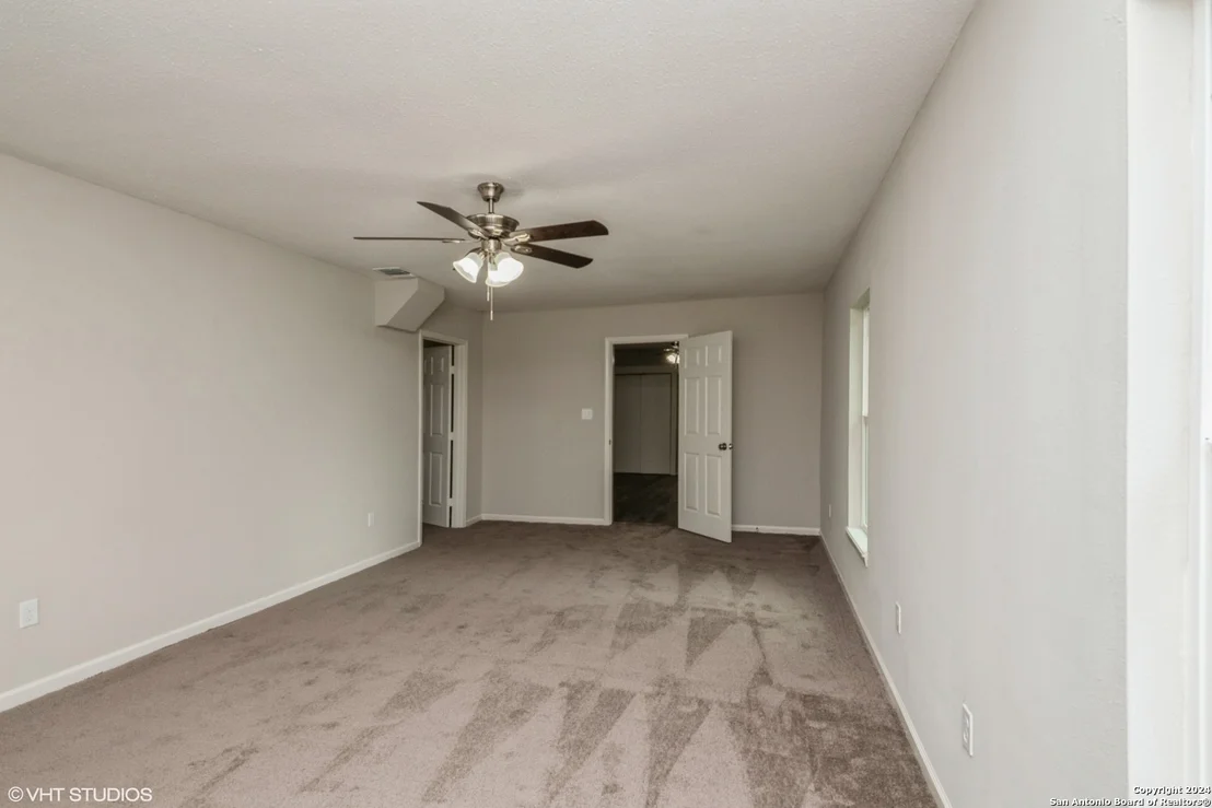 Photo of 100 NW 3RD ST