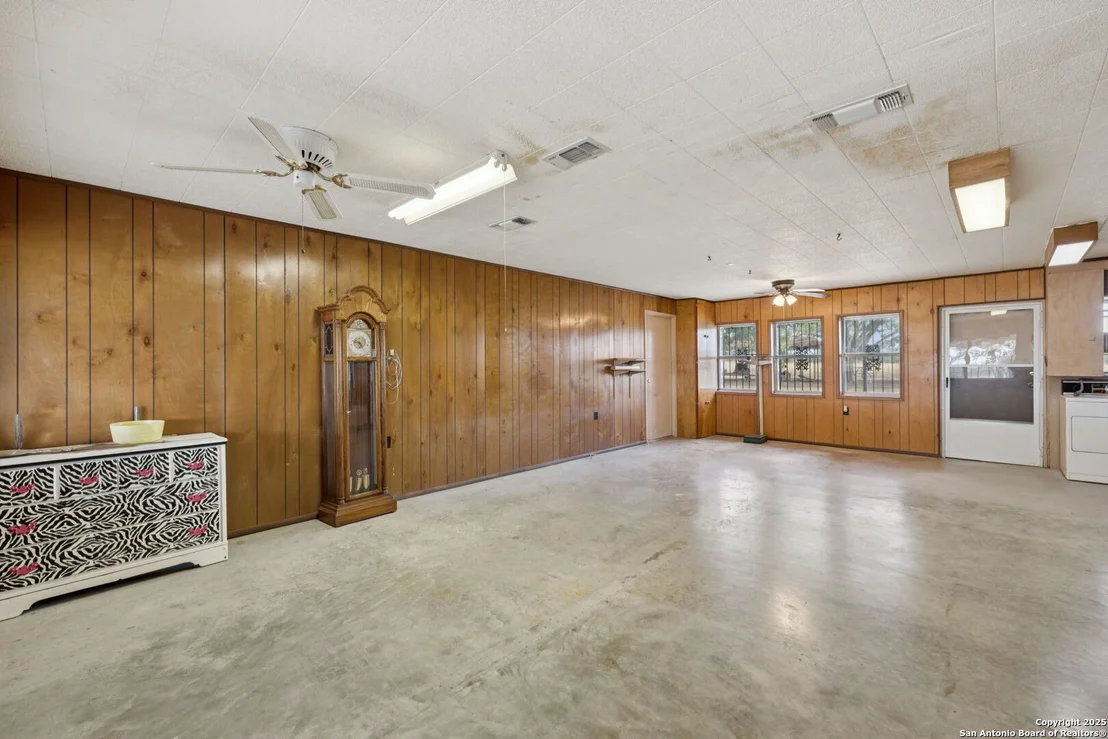 Photo of 8677 Kirkner RD