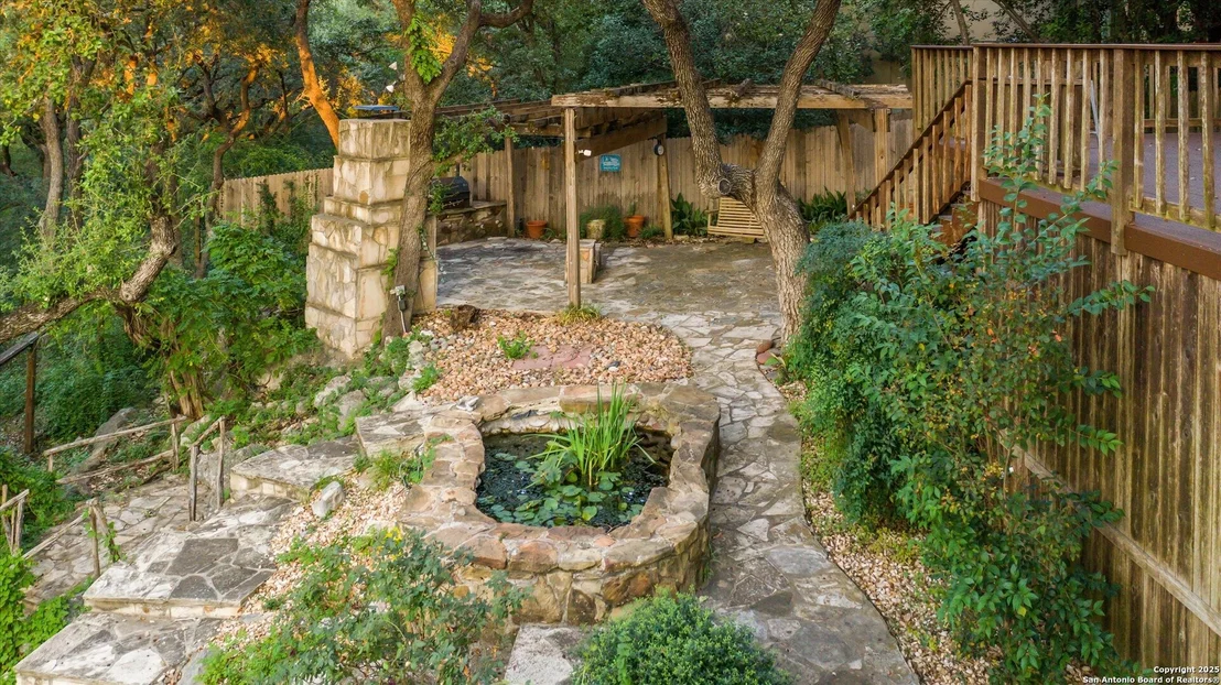 Photo of 2663 Rim Oak