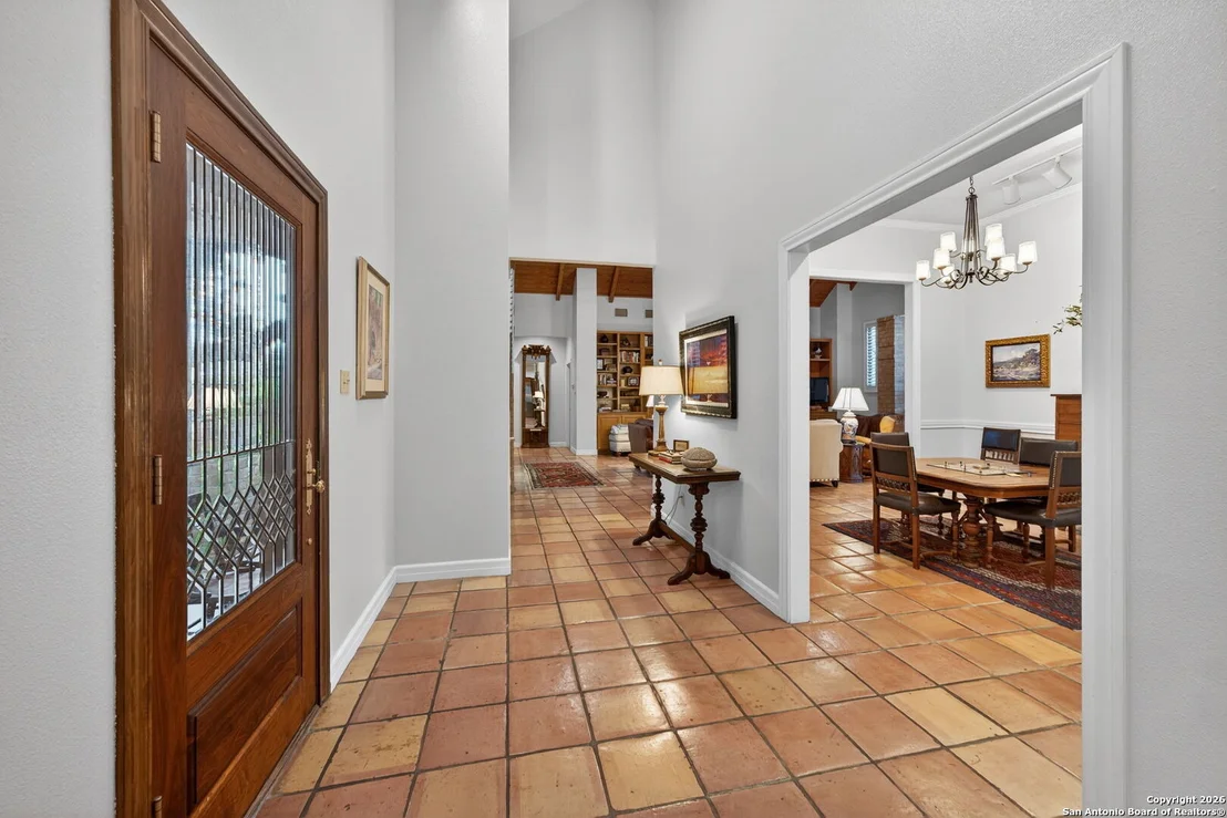 Photo of 1714 continental