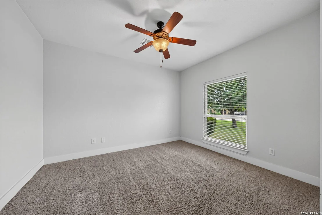 Photo of 1633 CAMDEN LN