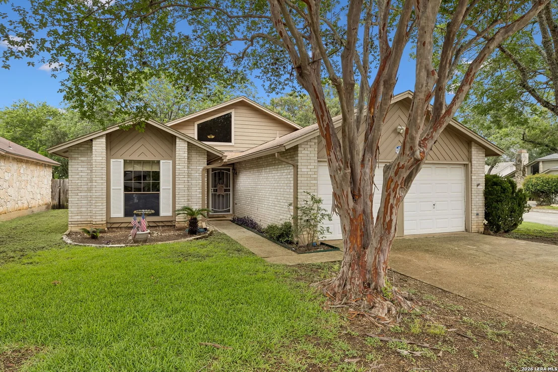 Photo of 14902 Oak Summit