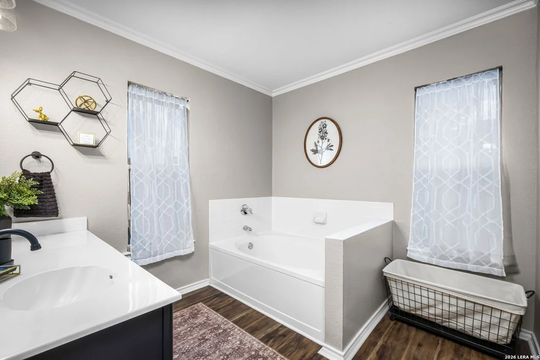 Photo of 231 Samantha Dr