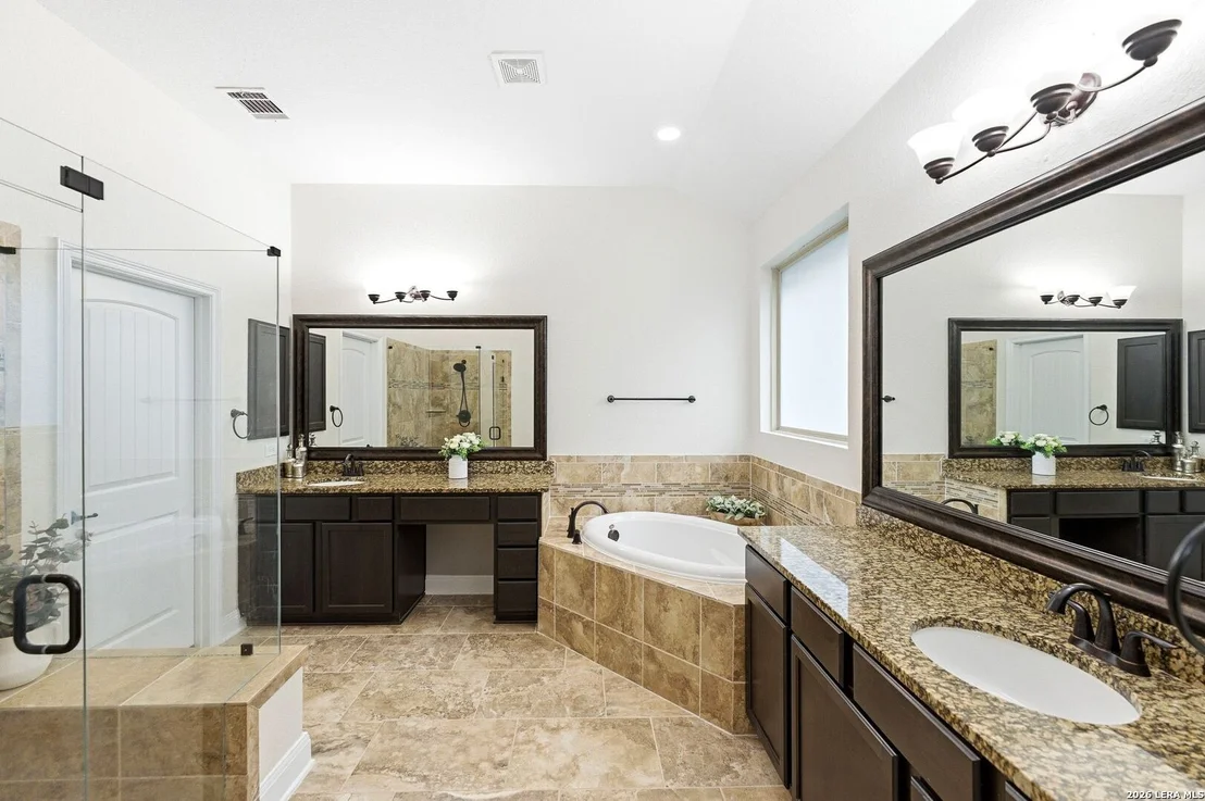 Photo of 2019 GLENDON DR