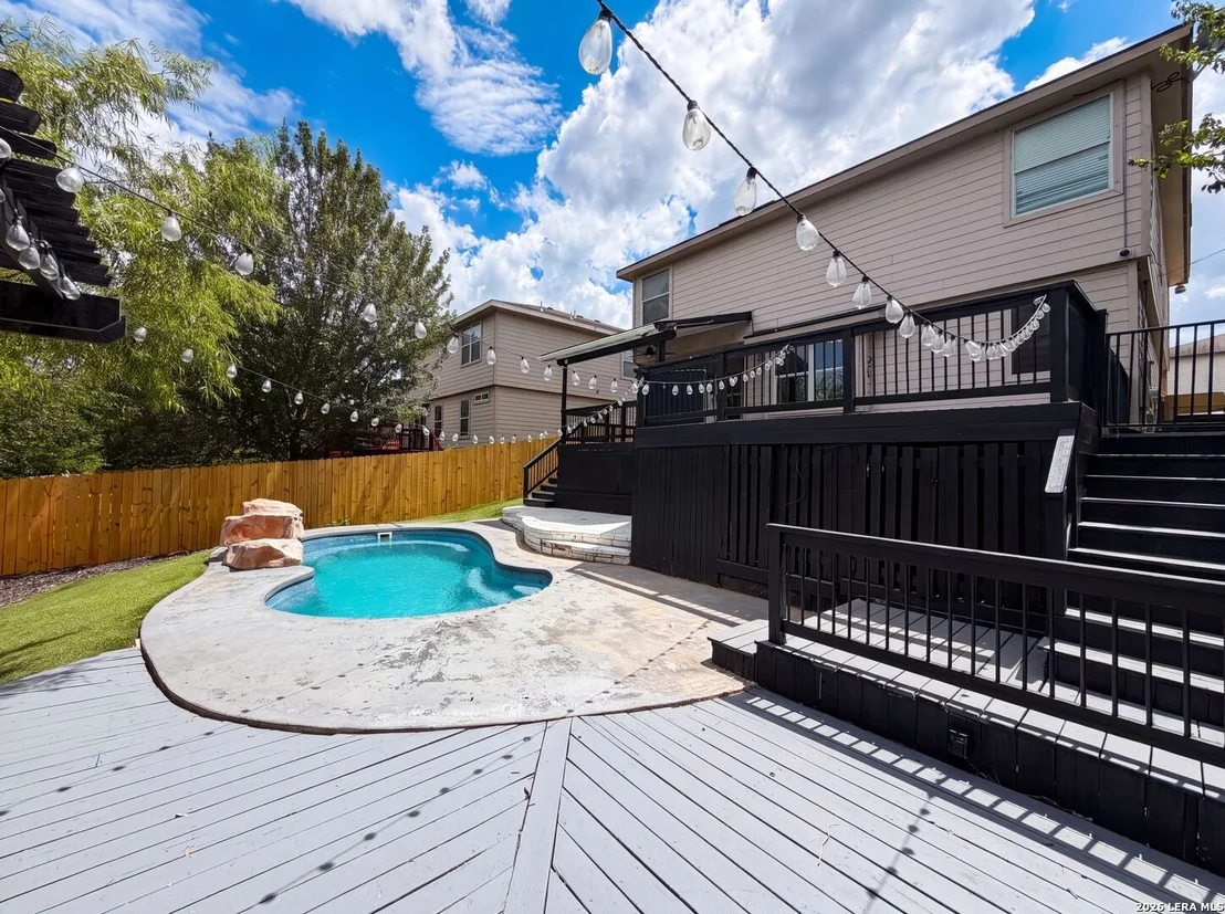Photo of 10602 SPRINGWOOD SQ