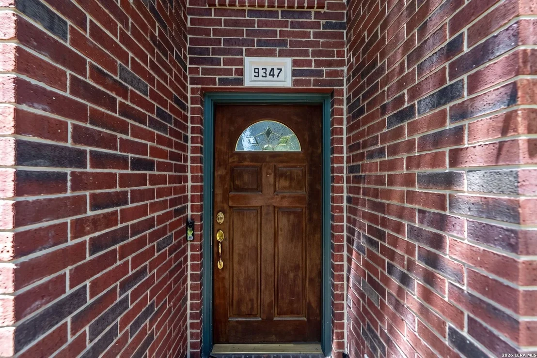 Photo of 9347 Llano Verde