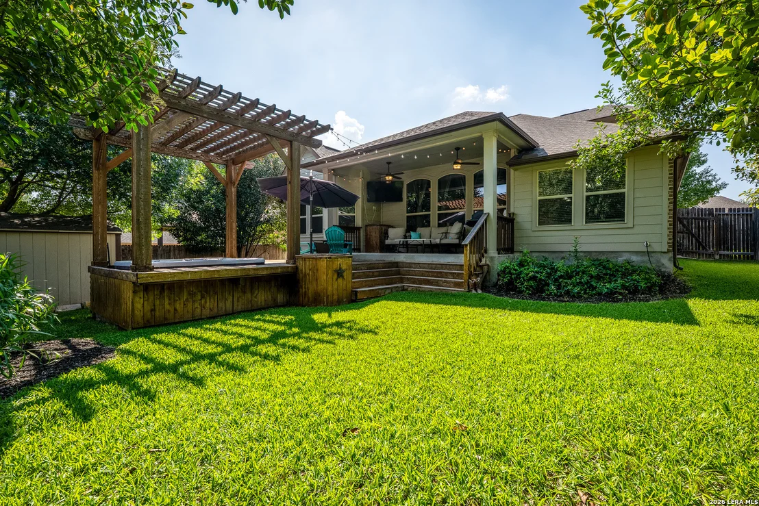 Photo of 824 Water Oak