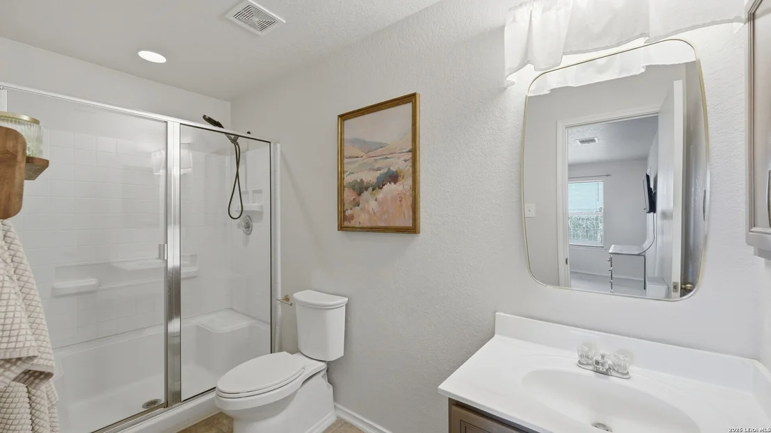 Photo of 3960 Cherokee Blvd