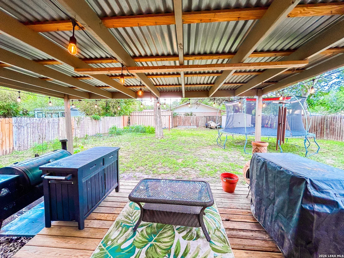 Photo of 802 W Carter