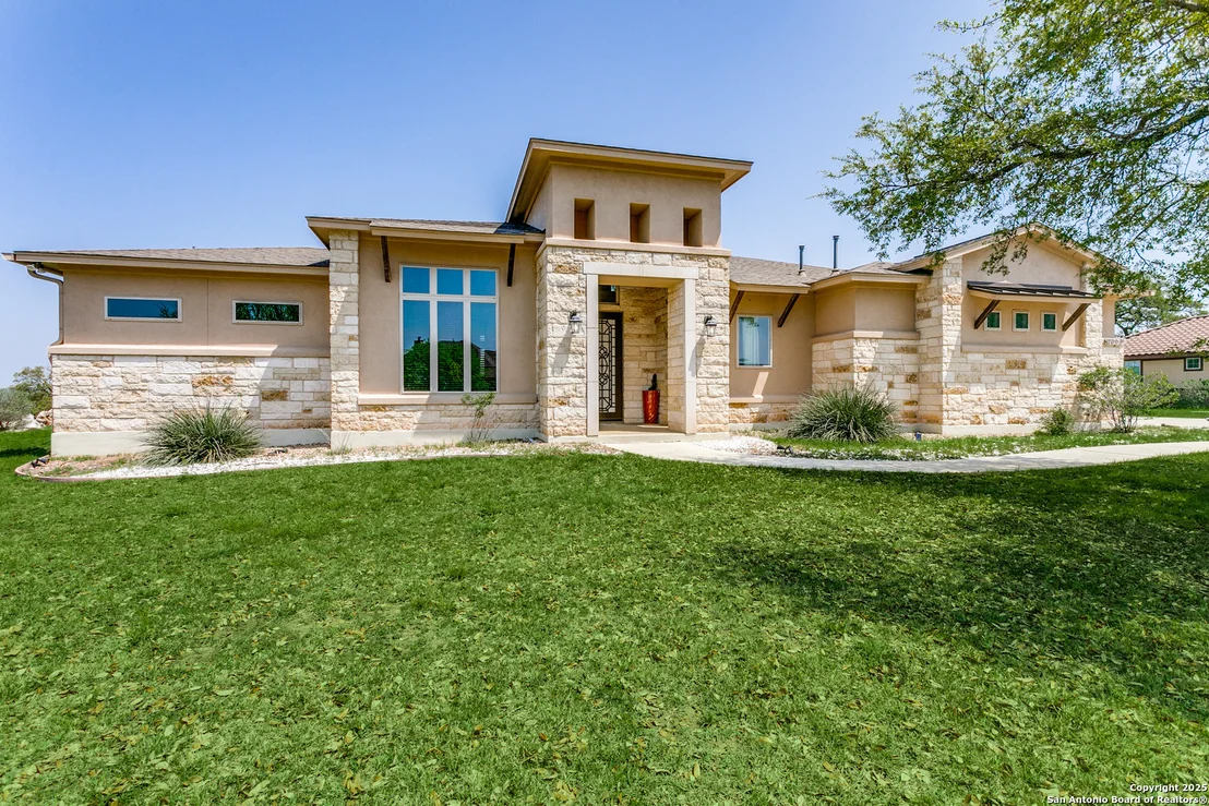 Photo of 1009 Stradina