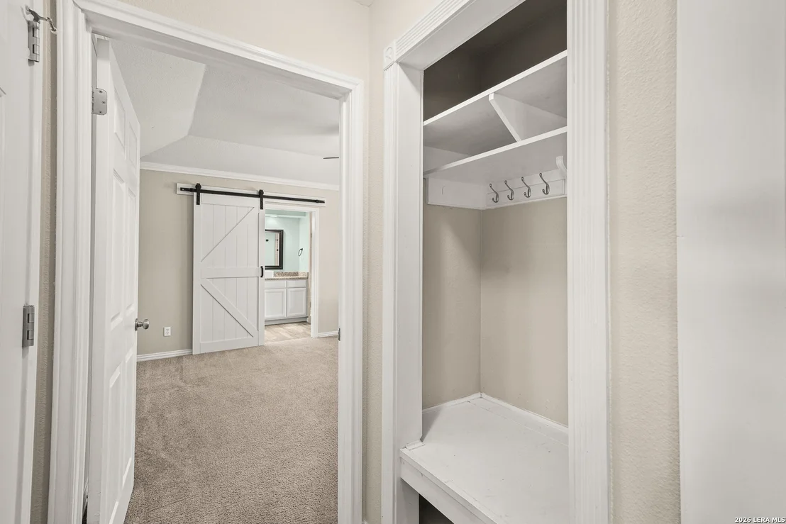 Photo of 1420 DEVIN DR