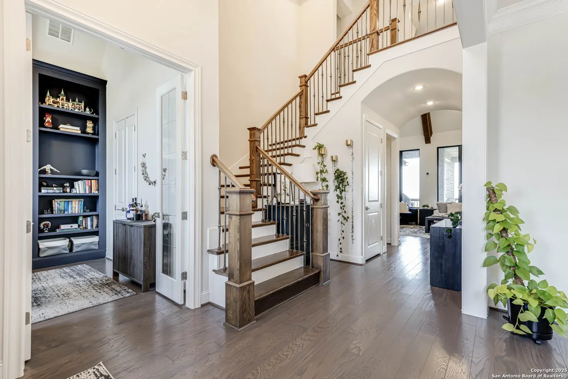 Photo of 8027 Vanity Hill