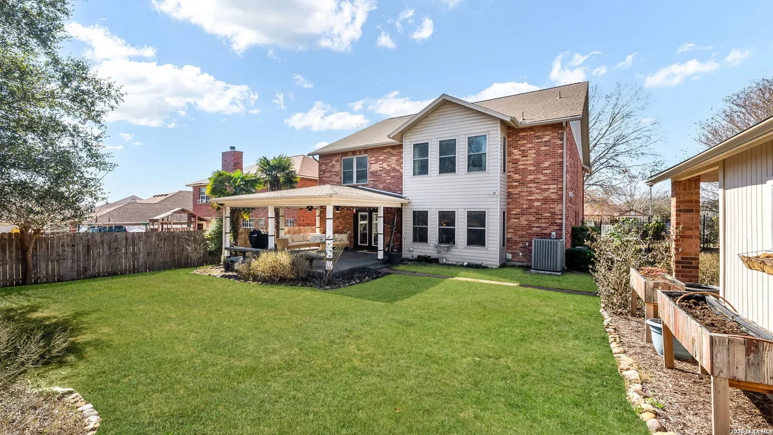 Photo of 2849 Lotus Park