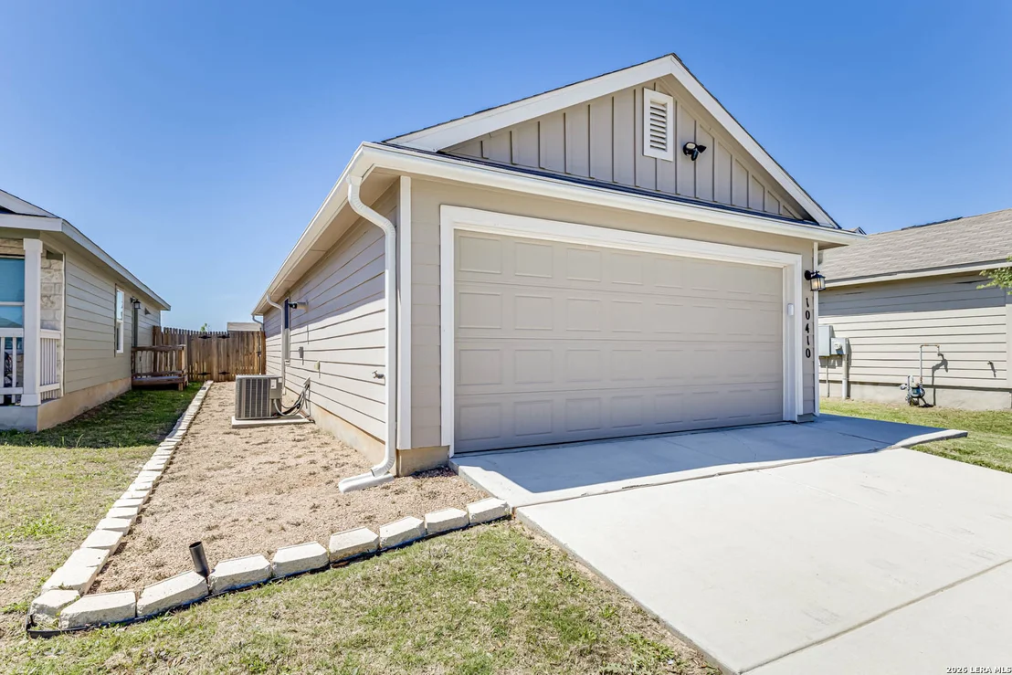 Photo of 10410 McClintock Dr
