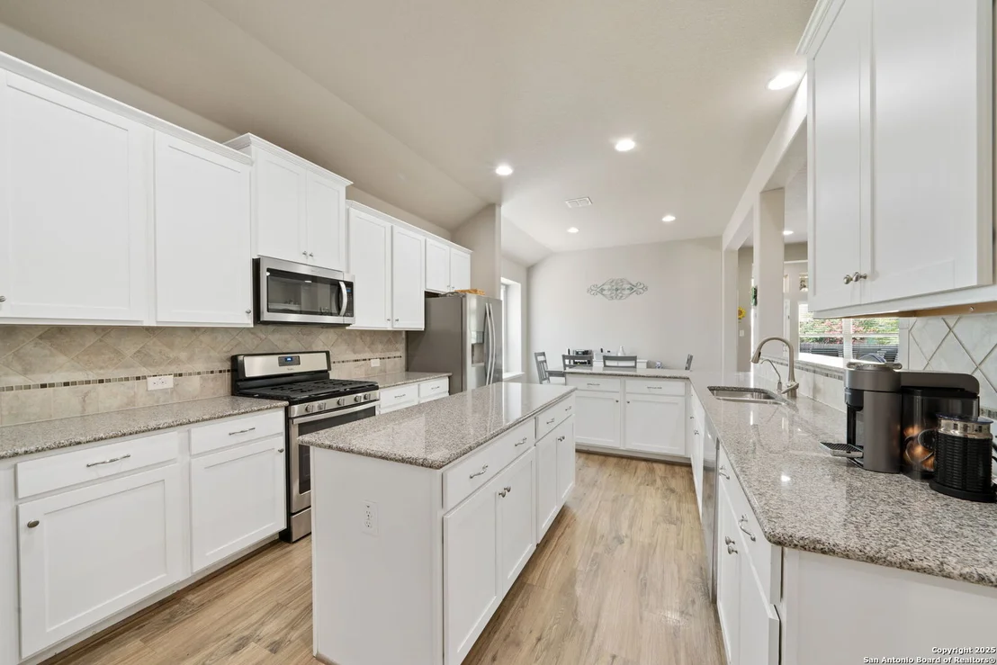 Photo of 9743 Monken