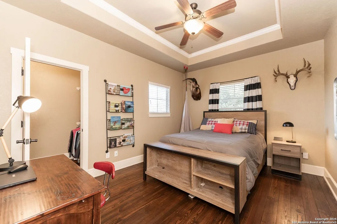 Photo of 7948 COLONIAL WOODS
