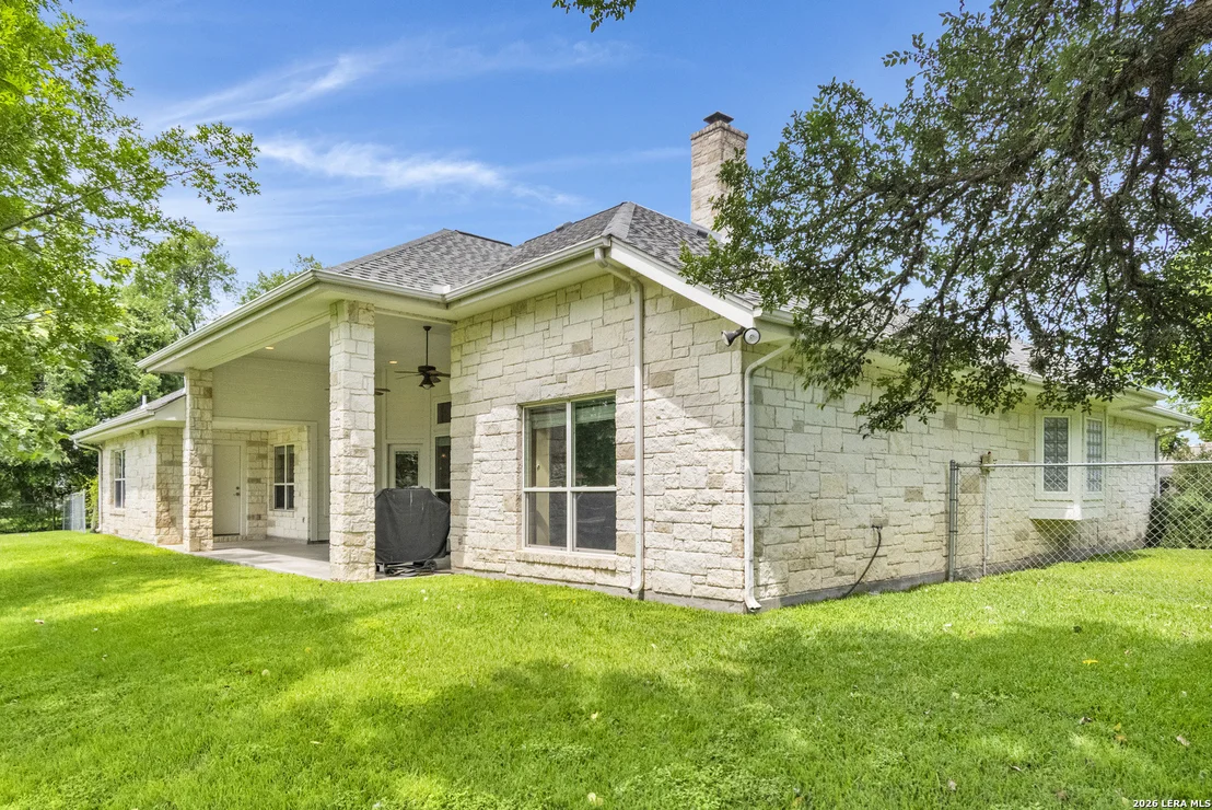 Photo of 307 E Pheasant