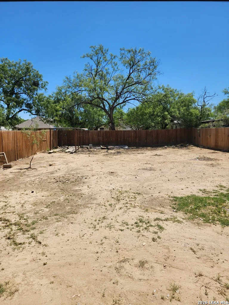 Photo of Unit NA at 736 TRINITY ST.