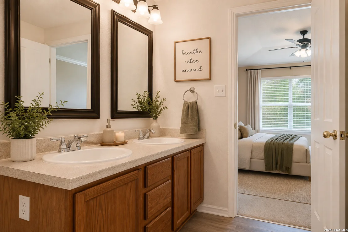 Photo of 2115 Hollow Circle