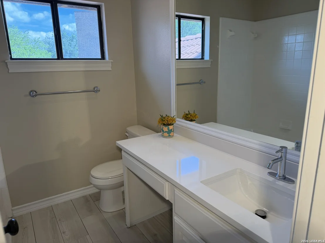 Photo of 1202 Hymeadow