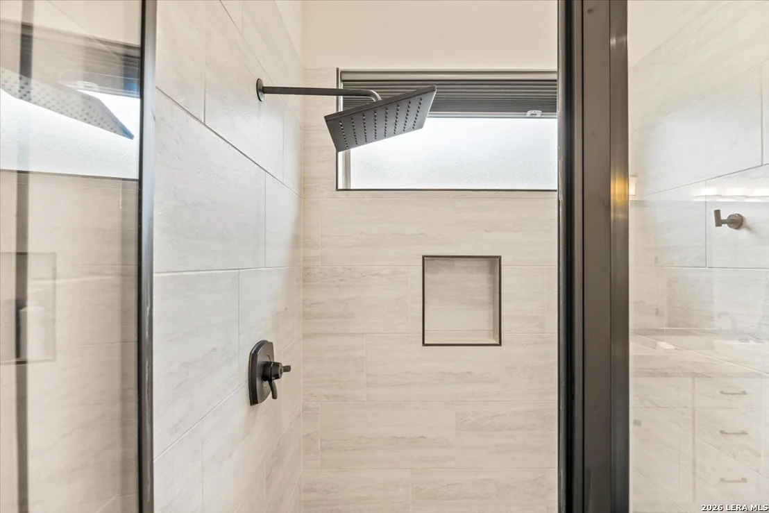 Photo of 814 Rutherford