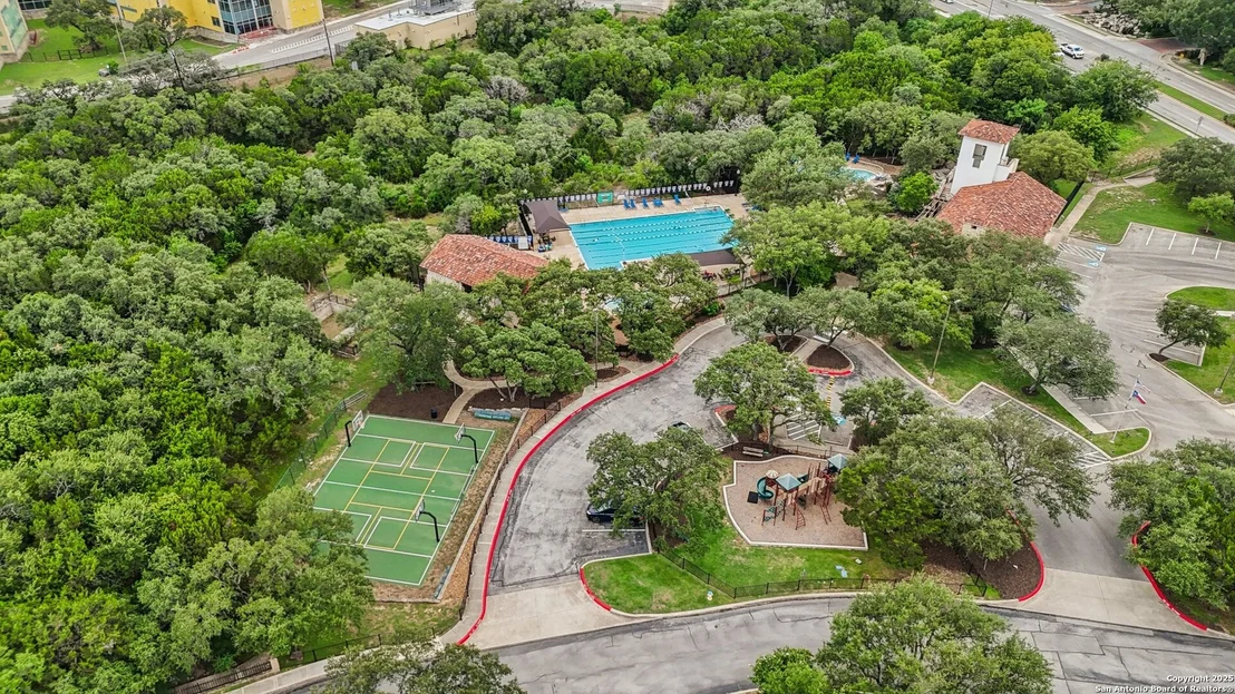 Photo of 1321 Barton Creek