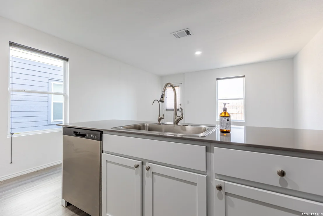 Photo of 7606 Chancery Gate