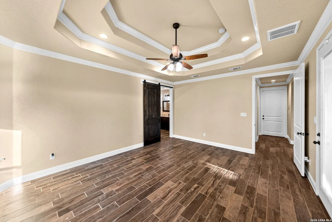 Photo of 1009 Bluebonnet Ln