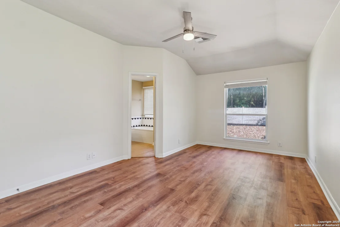 Photo of 1117 Rivertree Dr.