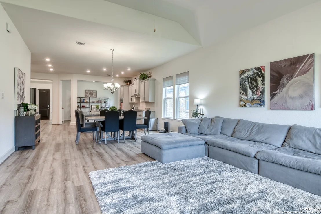 Photo of 107 Cheslyn