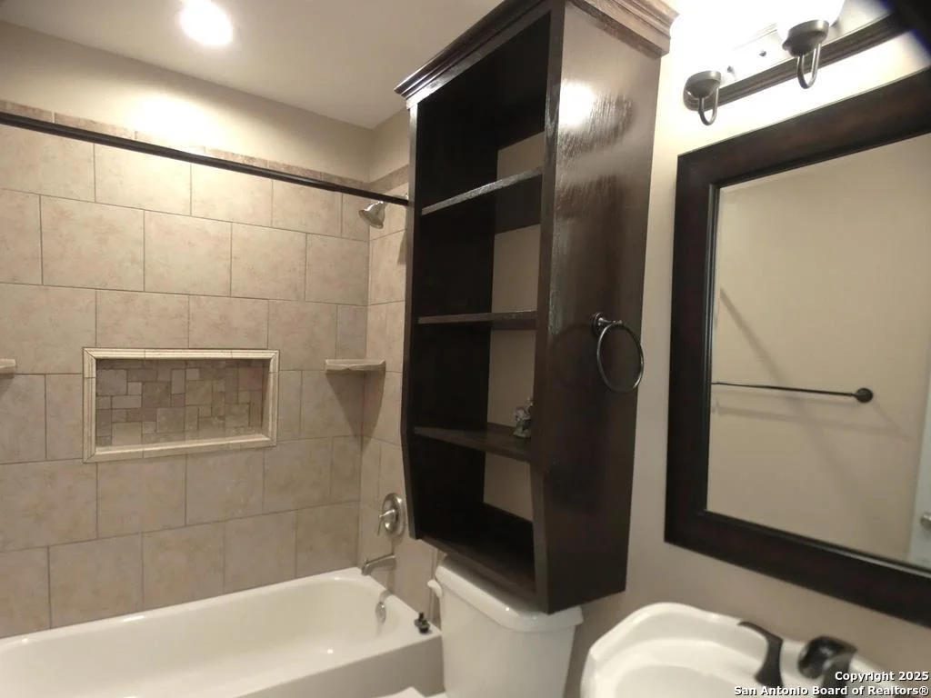 Photo of 506 Hillside Drive