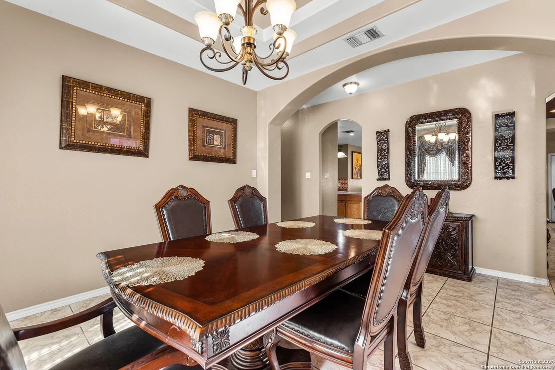 Photo of 125 HIGH MEADOW DR