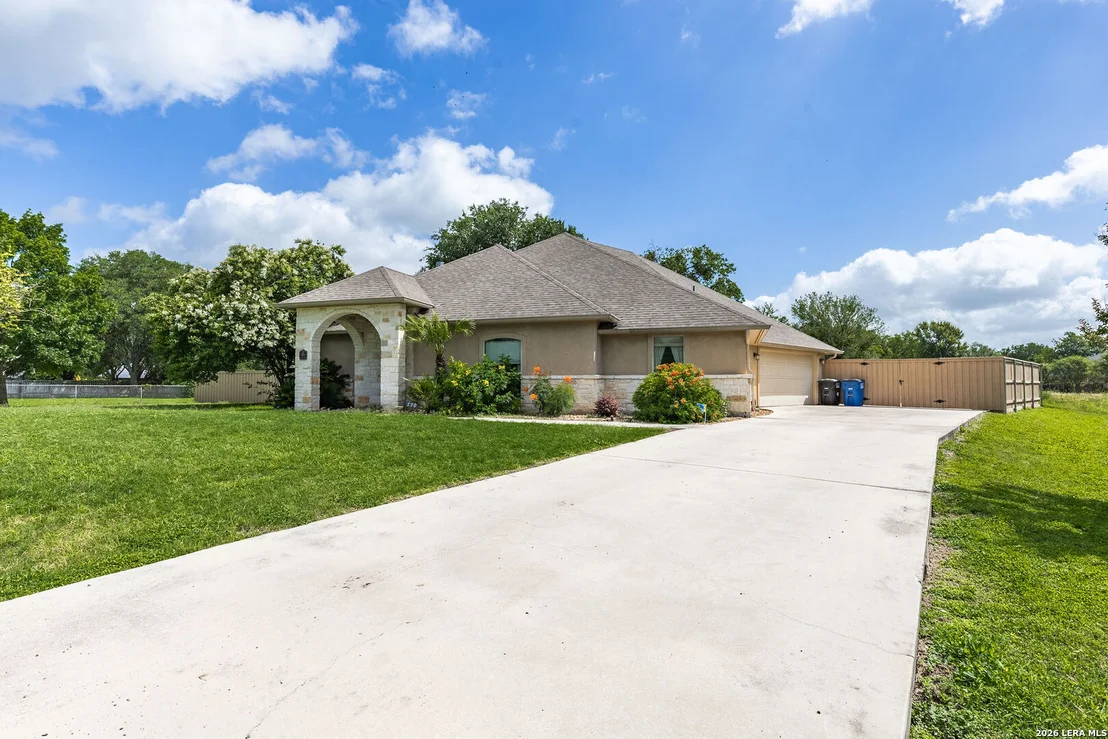 Photo of 110 SANDPIPER LN