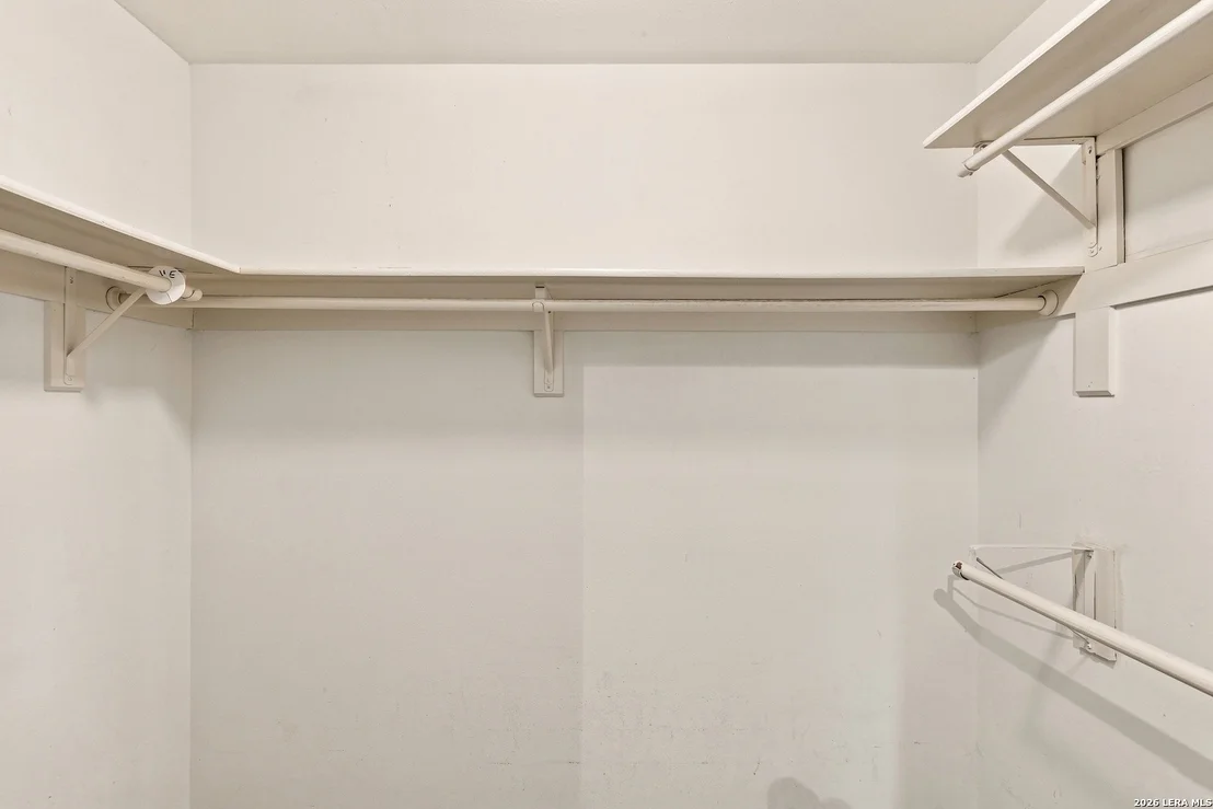 Photo of 28 COURTSIDE CIR