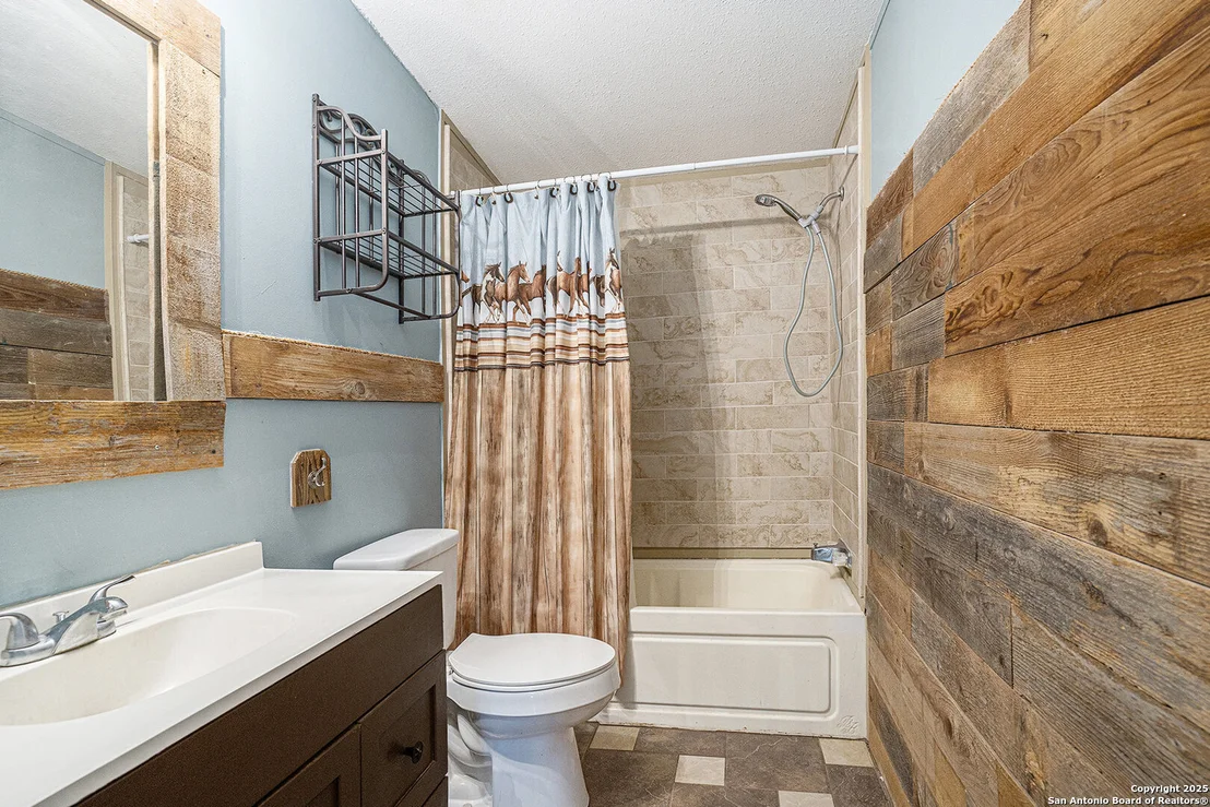 Photo of 1111 Willis Way