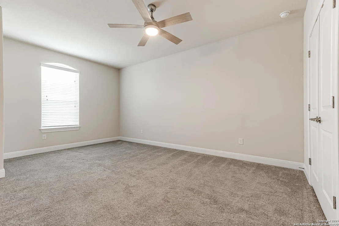 Photo of 17419 Hillsedge