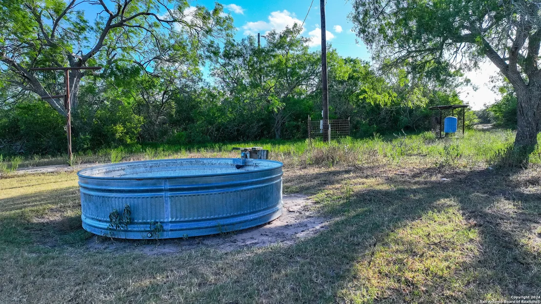Photo of 6402 County Road 345