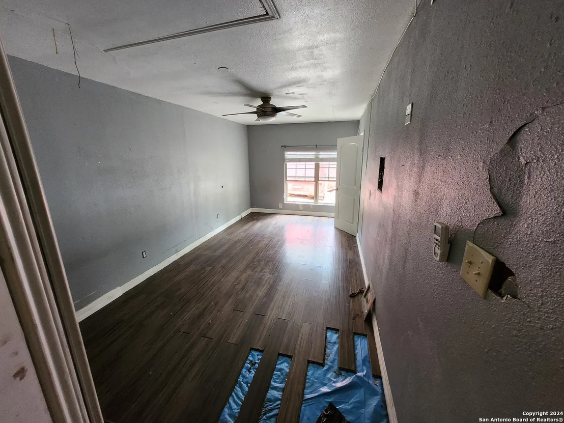Photo of 11007 FOREST CROWN