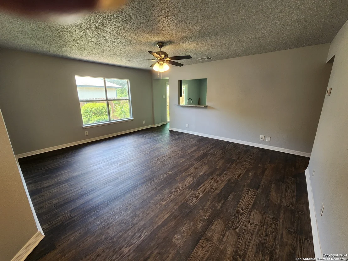 Photo of 2666 JADE HL