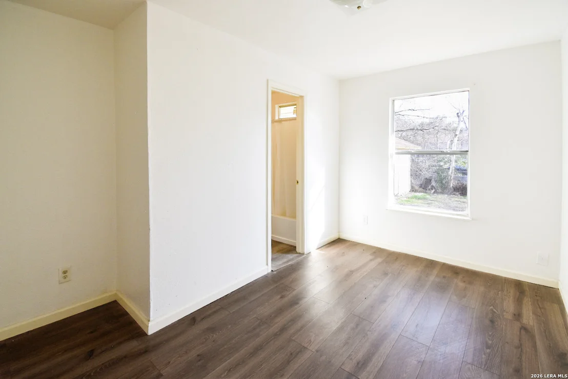 Photo of 346 Ashland