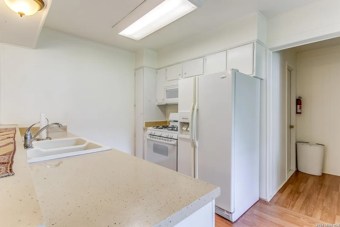 Photo of 4431 CLEAR SPRING DR