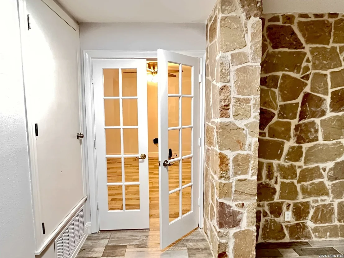 Photo of 12335 Shepherd