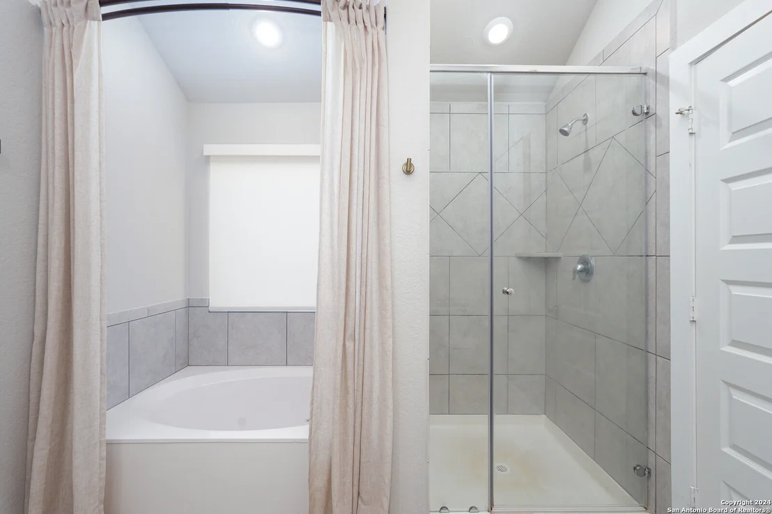 Photo of 1605 Pitcher Bend
